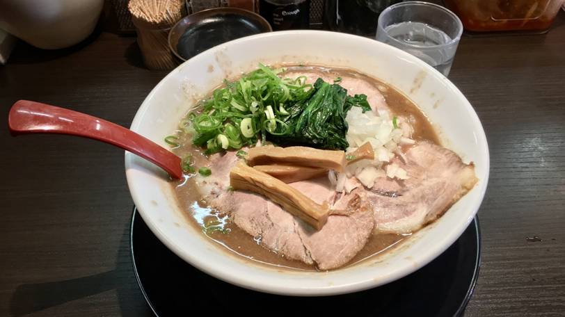 ラーメンの食べ方が運気を左右する